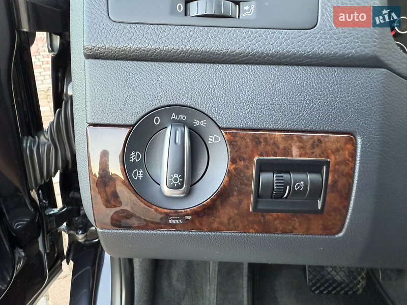 Минивэн Volkswagen Multivan 2014 в Одессе