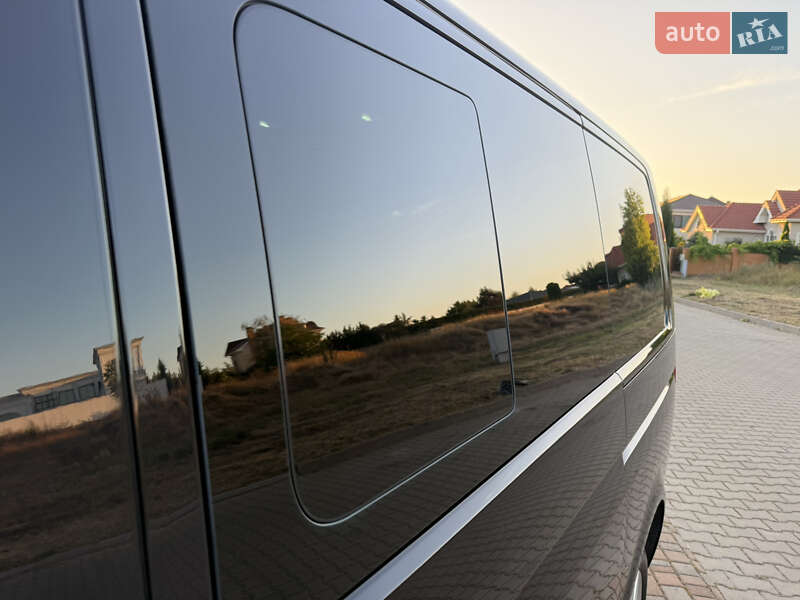 Минивэн Volkswagen Multivan 2014 в Одессе