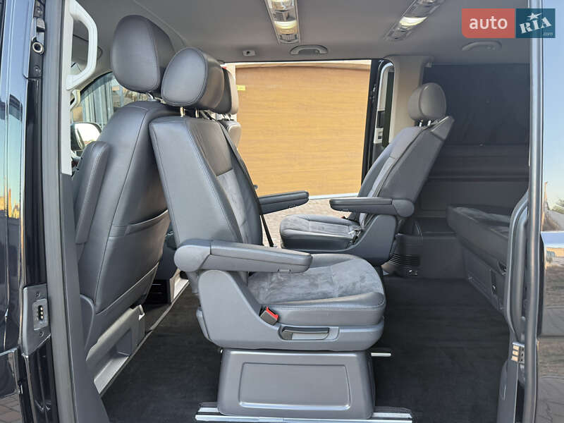 Минивэн Volkswagen Multivan 2014 в Одессе