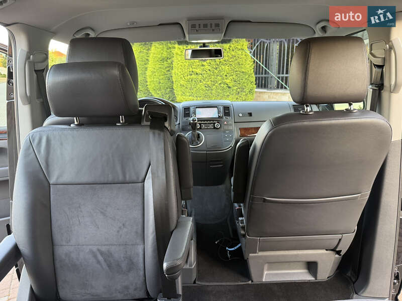 Минивэн Volkswagen Multivan 2014 в Одессе