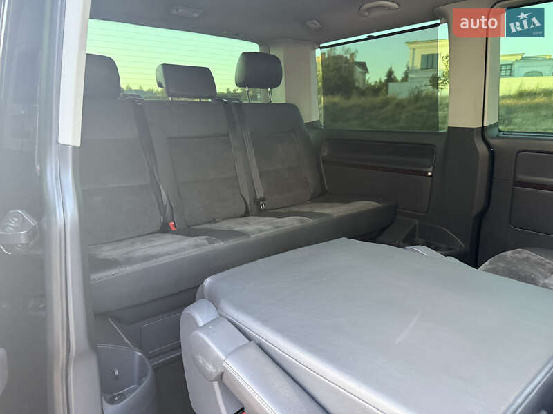 Мінівен Volkswagen Multivan 2014 в Одесі