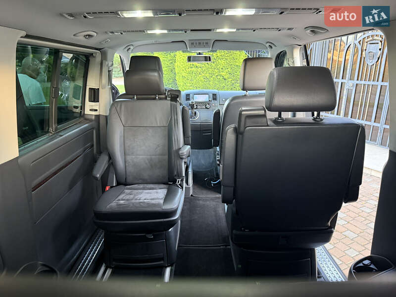 Минивэн Volkswagen Multivan 2014 в Одессе