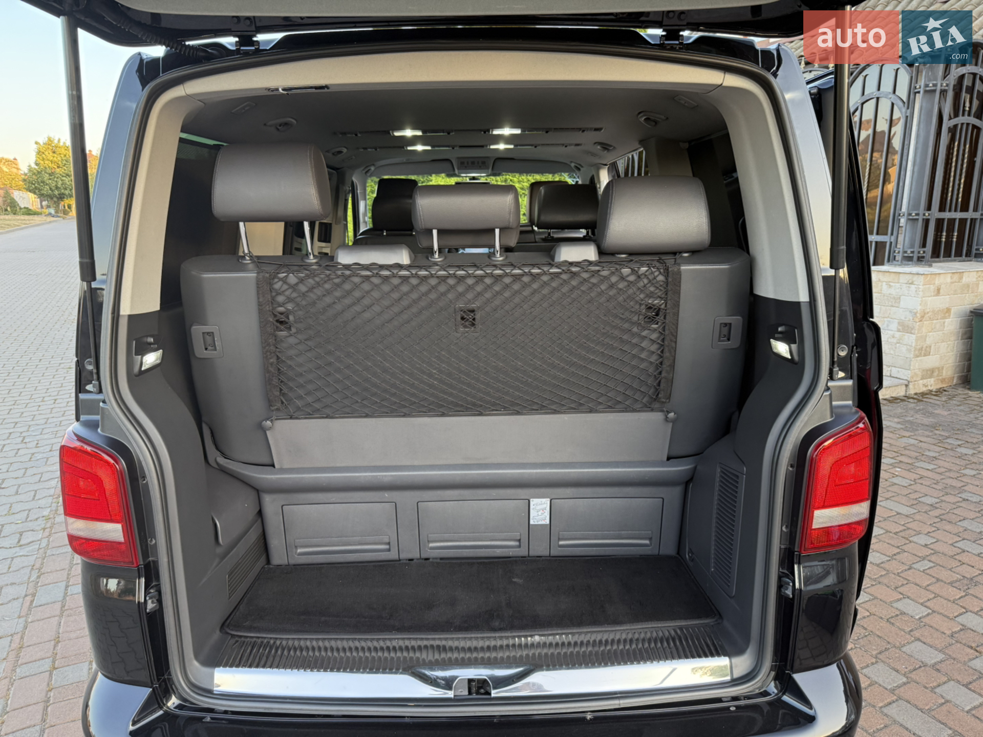 2014 Volkswagen Multivan - мініатюра 38
