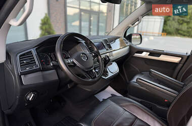 Минивэн Volkswagen Multivan 2019 в 