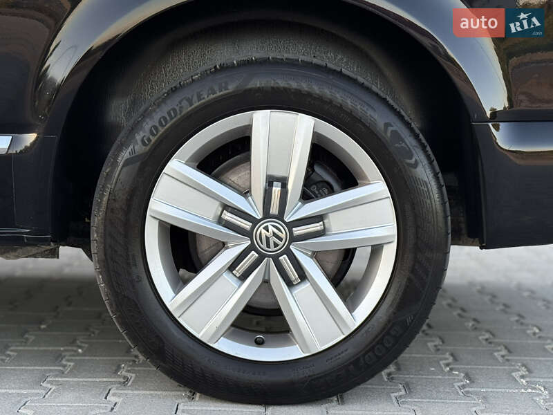 Минивэн Volkswagen Multivan 2019 в Тернополе