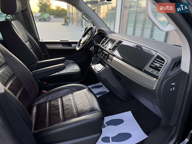 Минивэн Volkswagen Multivan 2019 в Тернополе