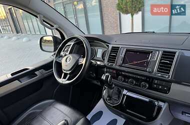 Минивэн Volkswagen Multivan 2019 в 