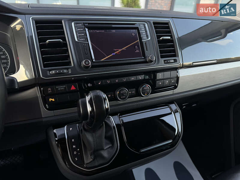 Минивэн Volkswagen Multivan 2019 в Тернополе