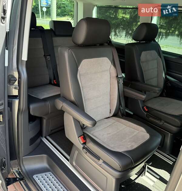 Минивэн Volkswagen Multivan 2023 в Черкассах