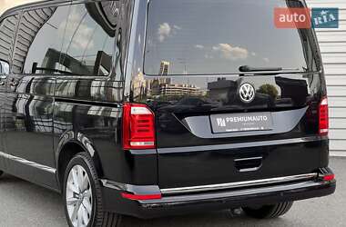 Мінівен Volkswagen Multivan 2016 в 