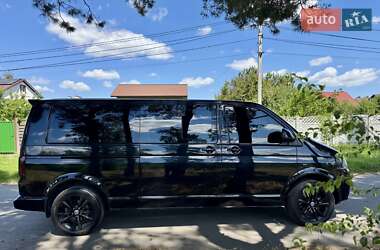 Минивэн Volkswagen Multivan 2011 в 