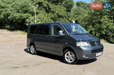Мінівен Volkswagen Multivan 2008 в 
