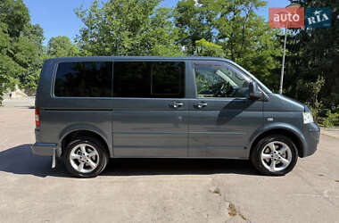 Мінівен Volkswagen Multivan 2008 в 
