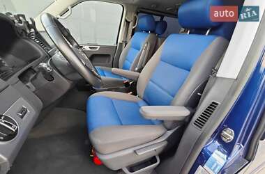 Минивэн Volkswagen Multivan 2005 в 
