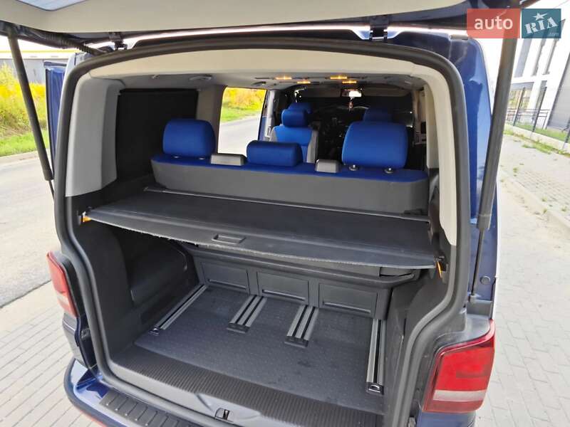 Минивэн Volkswagen Multivan 2005 в Ивано-Франковске