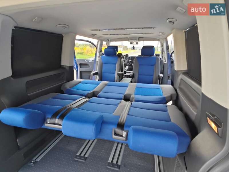 Минивэн Volkswagen Multivan 2005 в Ивано-Франковске