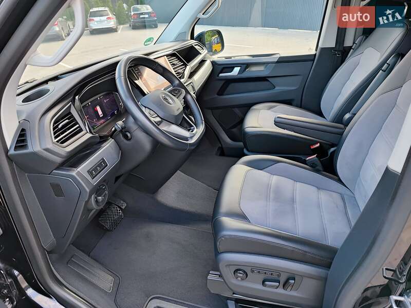 Минивэн Volkswagen Multivan 2019 в Черновцах