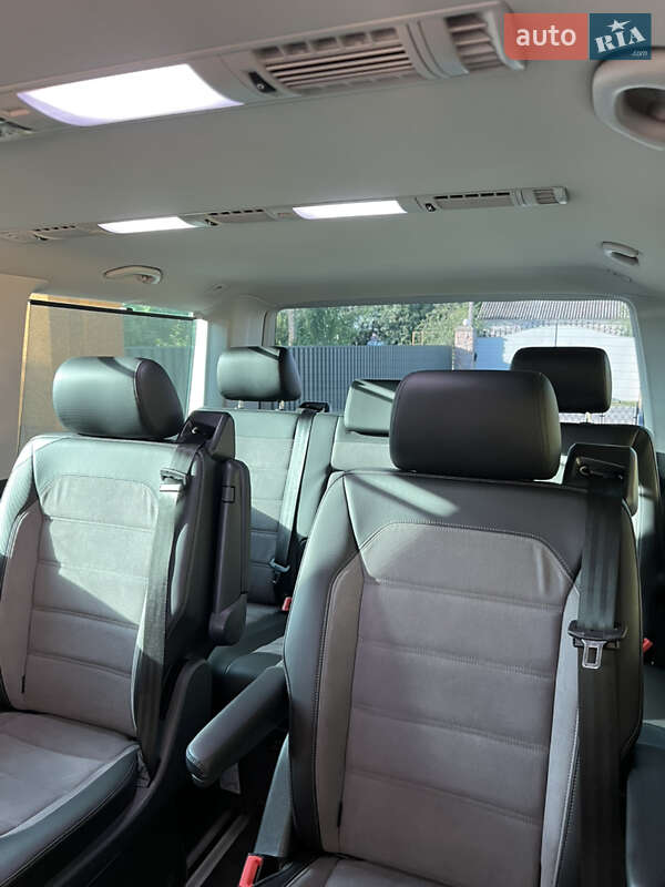 Минивэн Volkswagen Multivan 2021 в Костополе