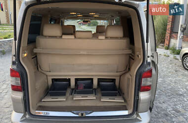 Минивэн Volkswagen Multivan 2006 в 