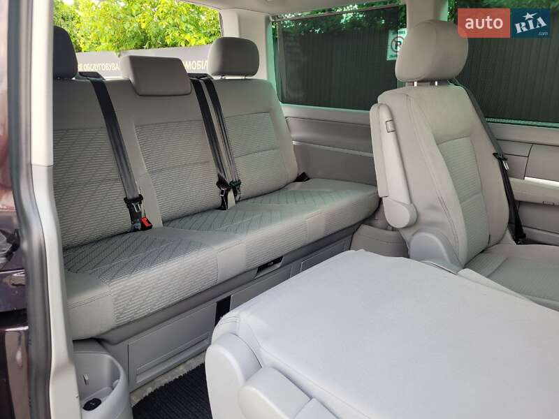 Мінівен Volkswagen Multivan 2014 в Луцьку