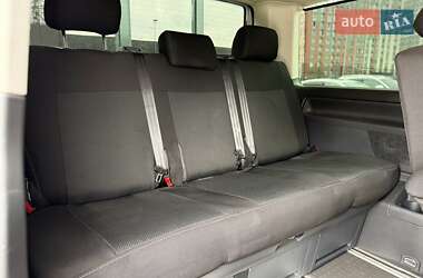 Минивэн Volkswagen Multivan 2012 в 