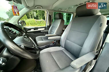 Минивэн Volkswagen Multivan 2011 в 