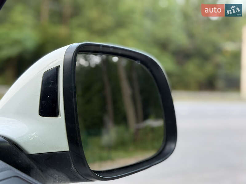 Минивэн Volkswagen Multivan 2011 в Хмельницком