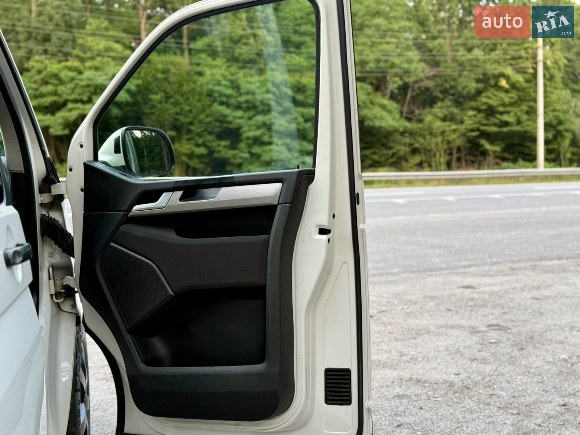 2011 Volkswagen Multivan - мініатюра 52