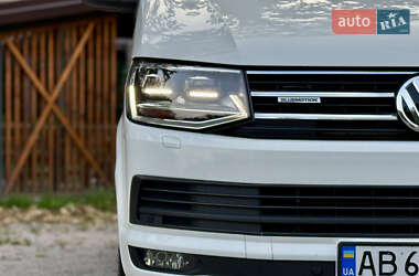 Минивэн Volkswagen Multivan 2011 в 