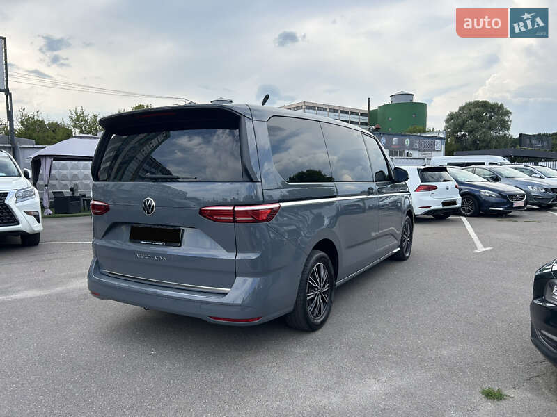 Минивэн Volkswagen Multivan 2023 в Киеве