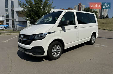 Мінівен Volkswagen Multivan 2020 в 