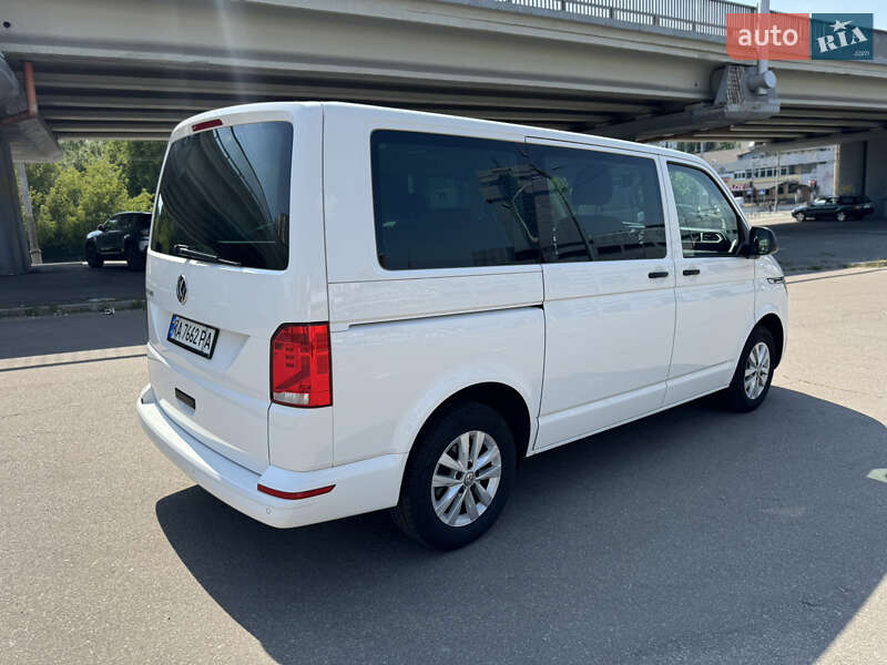 Мінівен Volkswagen Multivan 2020 в Києві