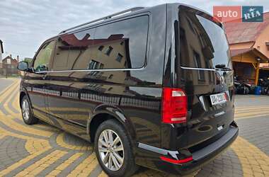 Минивэн Volkswagen Multivan 2016 в 