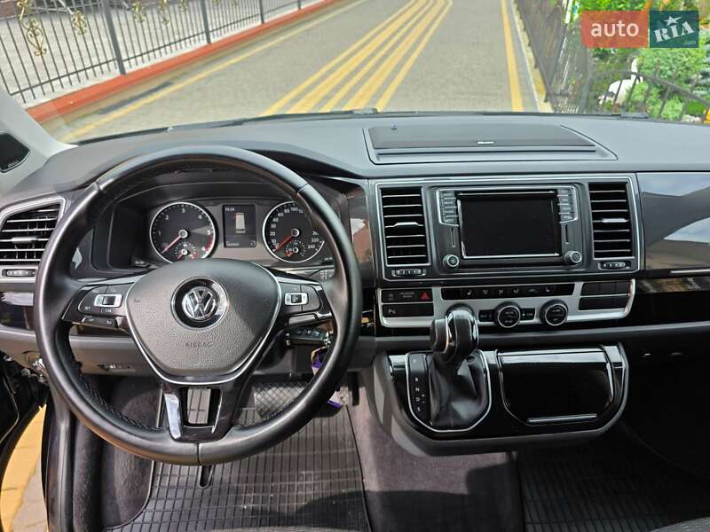 Минивэн Volkswagen Multivan 2016 в Ковеле