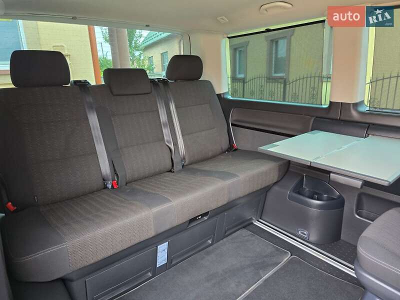 Минивэн Volkswagen Multivan 2016 в Ковеле