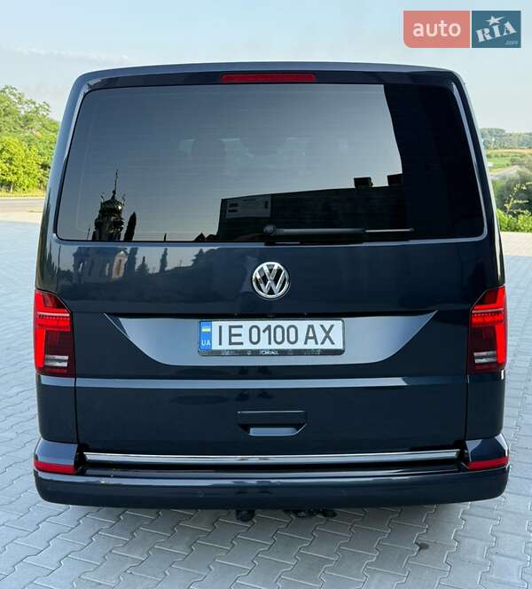 Мінівен Volkswagen Multivan 2020 в Чернівцях