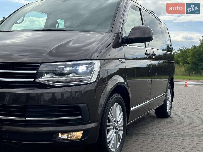 Минивэн Volkswagen Multivan 2016 в Ровно