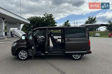 Минивэн Volkswagen Multivan 2016 в 