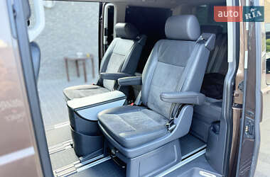 Минивэн Volkswagen Multivan 2014 в 