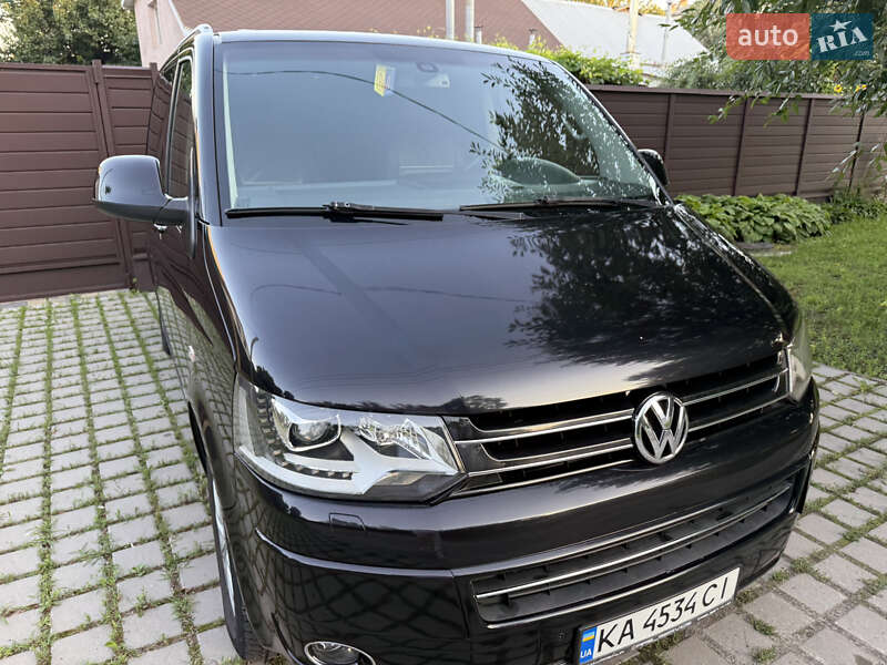 Минивэн Volkswagen Multivan 2015 в Броварах