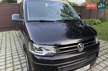 Минивэн Volkswagen Multivan 2015 в 