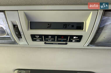 Минивэн Volkswagen Multivan 2008 в 