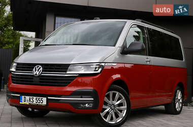 Минивэн Volkswagen Multivan 2020 в 