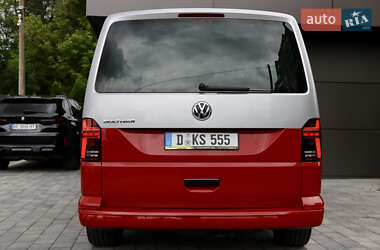 Минивэн Volkswagen Multivan 2020 в 