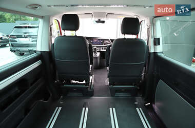 Минивэн Volkswagen Multivan 2020 в 