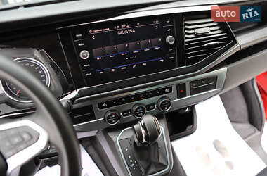 Минивэн Volkswagen Multivan 2020 в 