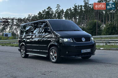 Минивэн Volkswagen Multivan 2006 в 