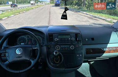 Минивэн Volkswagen Multivan 2006 в 