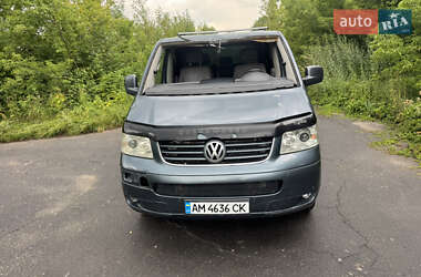 Минивэн Volkswagen Multivan 2009 в 