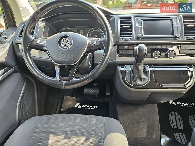 Минивэн Volkswagen Multivan 2019 в Киеве